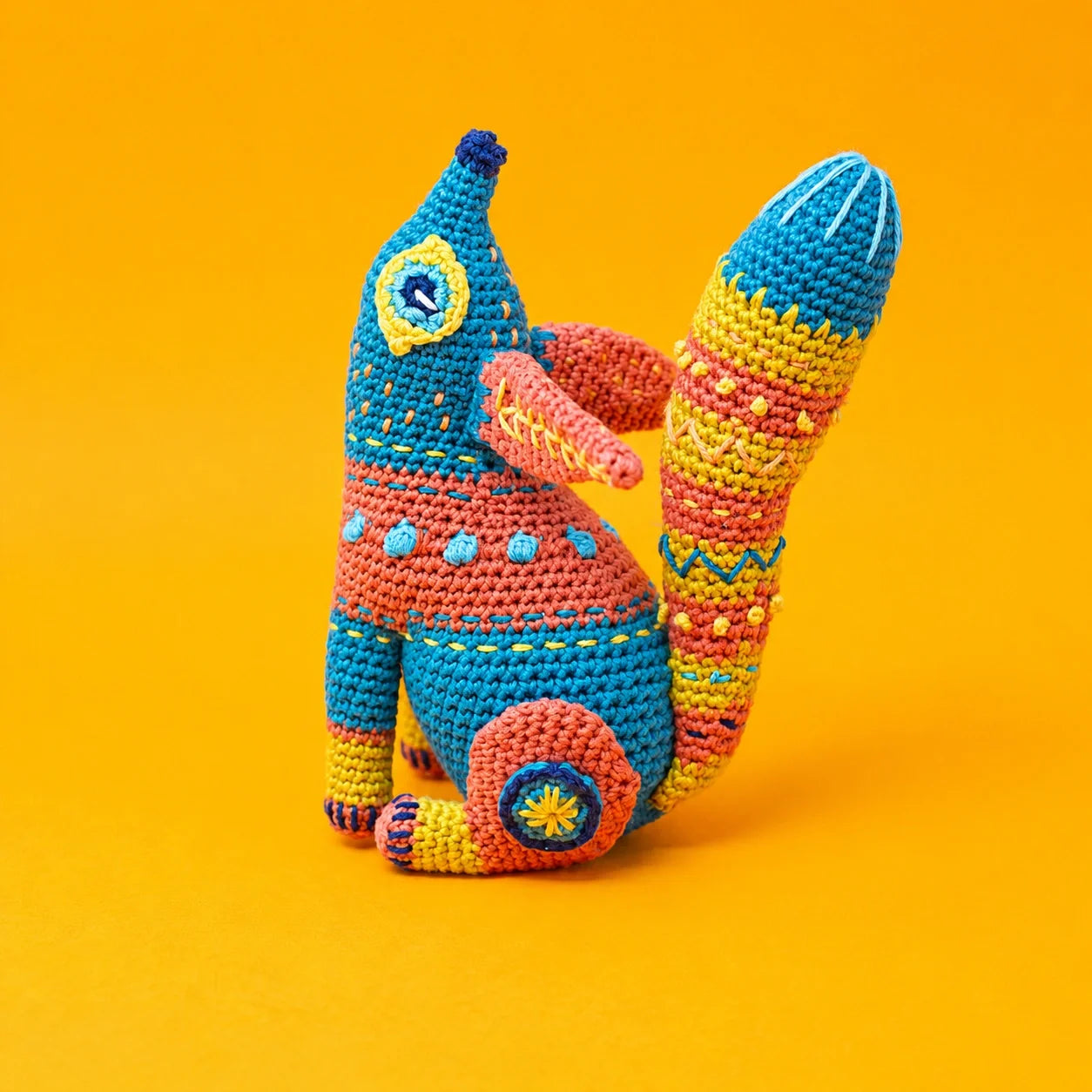 Bunter Alebrije-Fuchs Amigurumi
