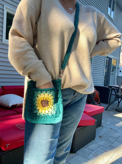 Sonnenblumen Granny Square Tasche – Digitale PDF-Häkelanleitung für Crossbody Bag